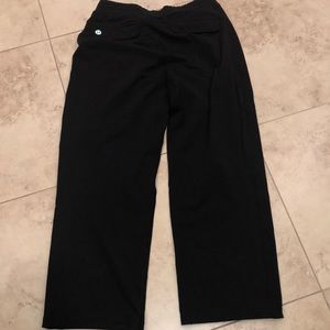 Men's Black LULULEMON ATHLETICA pants size XL